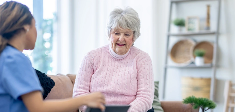 The Advantages of Home Care vs. Assisted Living